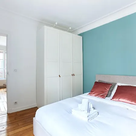 1br Near Moulin Rouge Parigi